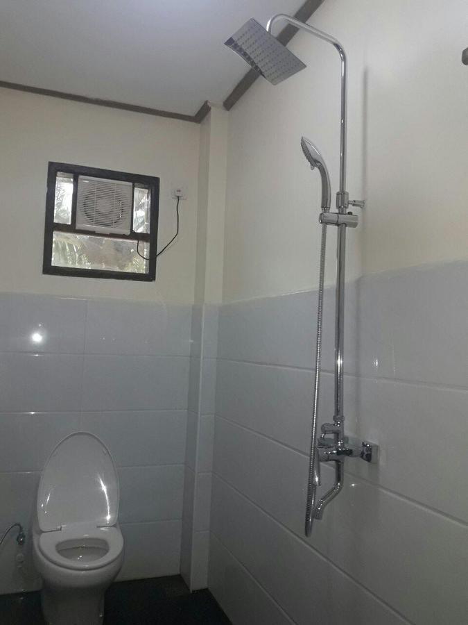 Kyaw Myanmar Hotel Gyeiktaw エクステリア 写真