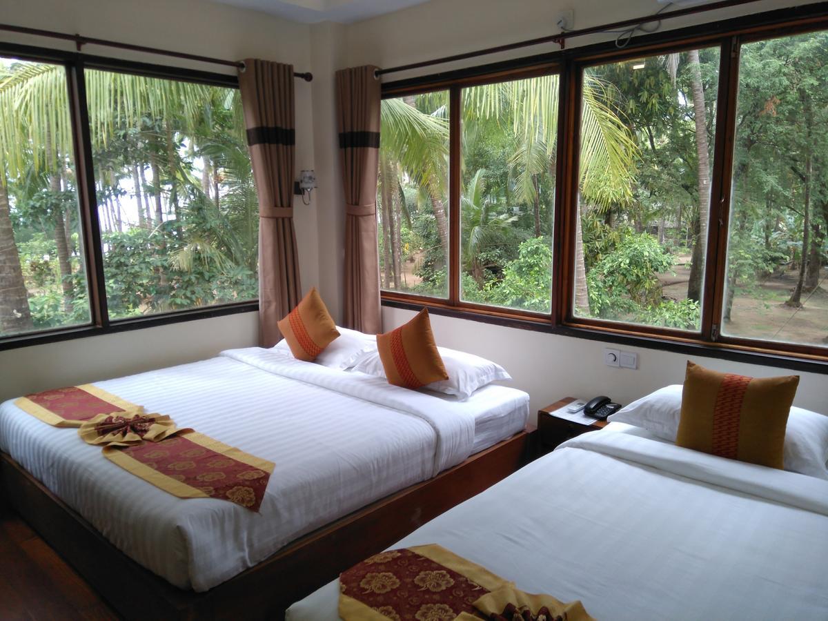 Kyaw Myanmar Hotel Gyeiktaw エクステリア 写真