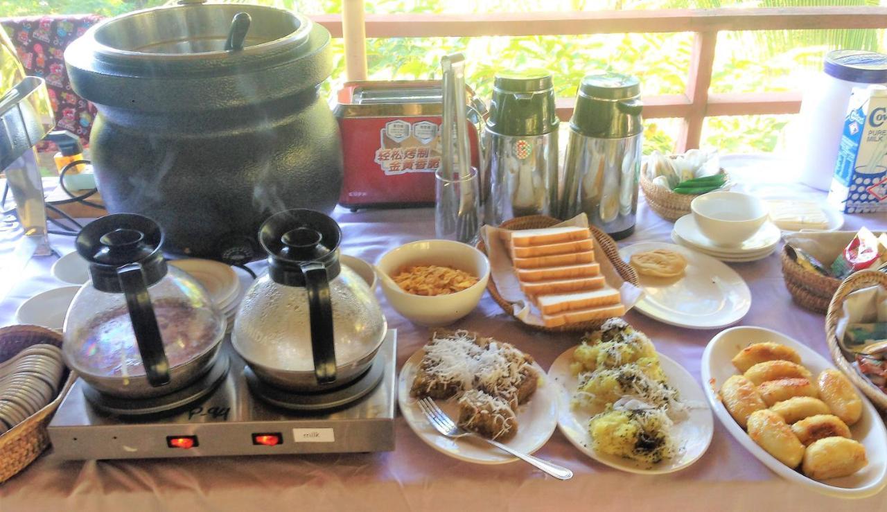Kyaw Myanmar Hotel Gyeiktaw エクステリア 写真