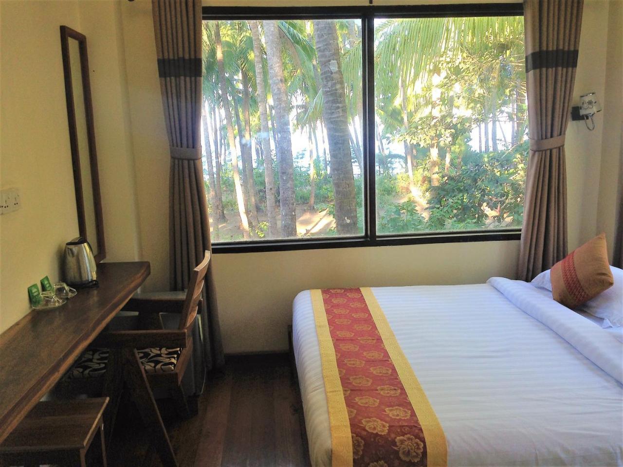 Kyaw Myanmar Hotel Gyeiktaw エクステリア 写真